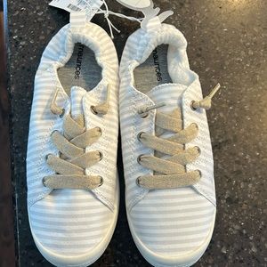 Maurice’s “Mariah” shoes size 8.5. NWT